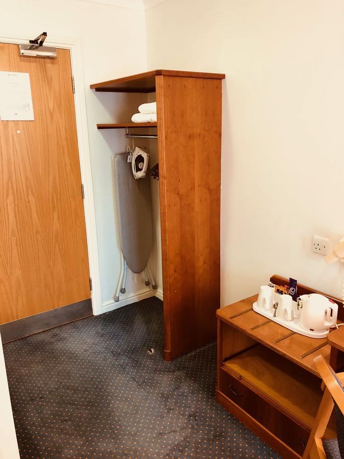 Stoneleigh Park Lodge Ashow Eksteriør billede